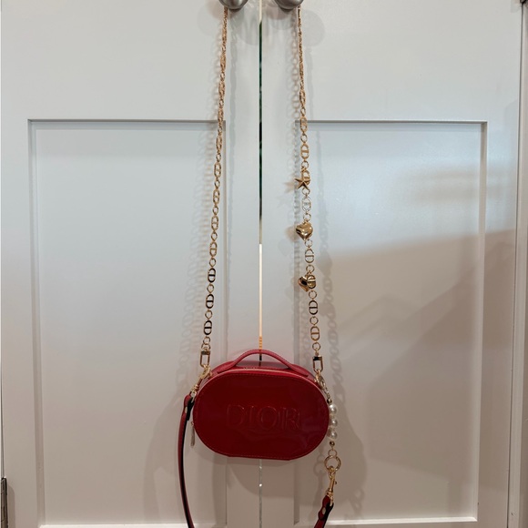 Dior Beauty Case Upcycled + 2 bag straps, Dior Cherry Lip Oil & Dior GIFT Bag! - Picture 4 of 14